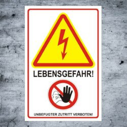 Warnschild Vorsicht Anlage steht unter Spannung