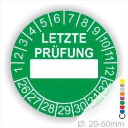 Gruen Prüfaufkleber mit der Aufschrift "LETZTE PRÜFUNG" und Platz für das Datum. Der Aufkleber zeigt Zahlen von 1 bis 12 und von 26 bis 32. Durchmesser von 20-50 mm, geeignet für regelmäßige Sicherheitsüberprüfungen.