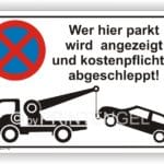 Wer hier Parkt wir angezeigt Parkverbot Schild