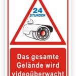 Sicherheitszeichen für Videoüberwachung, das 24 Stunden am Tag auf das überwachte Gelände hinweist.