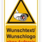 Warnschild mit Kamera-Icon, das die Möglichkeit für Wunschtext oder Wunschlogo ohne Aufpreis anzeigt.