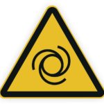 Warnsymbol in Form eines gelben Dreiecks mit einem spiralförmigen Symbol in der Mitte, das auf potenzielle Gefahren hinweist.