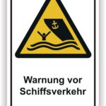 Warnschild zur Sicherheit im Wasser mit der Aufschrift "Warnung vor Schiffsverkehr", das eine Person im Wasser und ein vorbeifahrendes Boot zeigt.