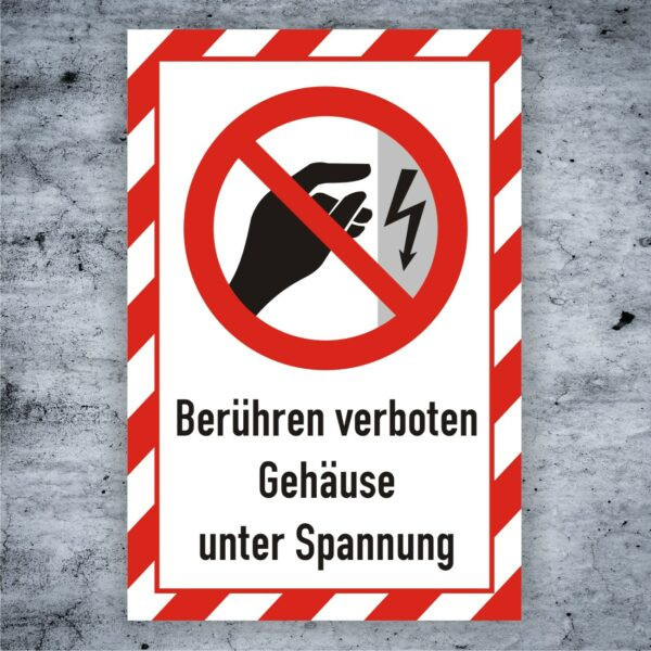 Berühren verboten Gehäuse unter Spannung Schild oder selbstklebende Folie