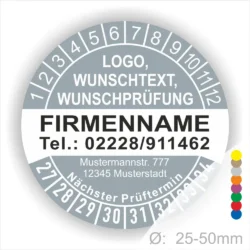 Rundes Prüfplakett-Design mit Platz für Logo, Wunschtext und Prüfdatum. Enthält Firmennamen, Telefonnummer und Adresse. Größenoptionen von 25-50 mm. Ideal für professionelle Prüfungen und Zertifizierungen.