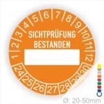 Prüfplakette, Prüfetikett rund, Farbe- Orange, Text "SICHTPRÜFUNG-BESTANDEN" in Weiß. Als nächstes kommt ein Beschriftungfeld / Leerfeld in Farbe Weiß. Startjahr- 24, Monatszahlen Oben und Jahreszahlen Unten in Kreisform.