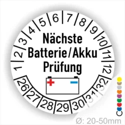 Prüfaufkleber Batterie gewechselt rund, Farbe- Weiß, Text "Batterie gewechselt" in Rot. Icon Batterie, Startjahr- 26, Monatszahlen Oben und Jahreszahlen Unten in Kreisform.