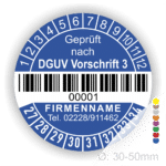 DGUV Prüfplakette mit Barcode und fortlaufender Nummerierung, Farbe blau, Aufdruck „Geprüft nach DGUV Vorschrift 3“, Durchmesser 30–50 mm. Individuell bedruckbarer Prüfaufkleber für elektrische Betriebsmittel nach DGUV V3 – ideal zur Sicherheitskennzeichnung und Prüfung gemäß DGUV Vorschrift 3. Prüfplaketten kaufen bei PrintEngel.de.